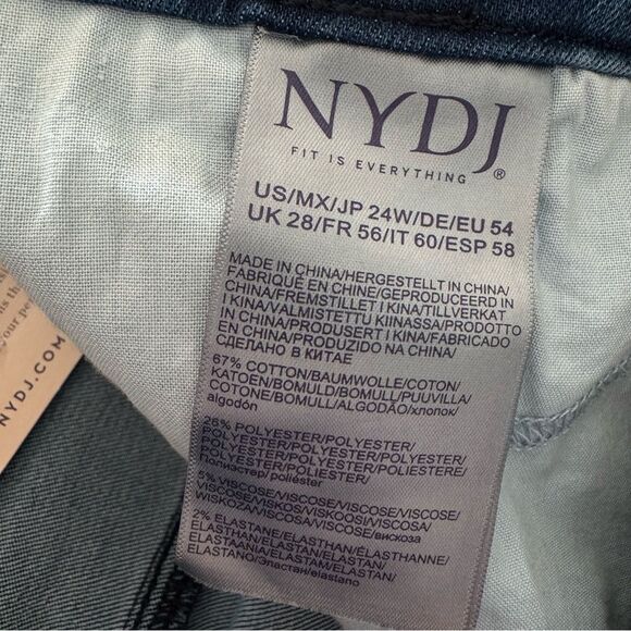 NWT NYDJ Ava Daring Ankle Flare Jeans with Fray Hem in Foundry Wash Size 24W - Picture 6 of 7